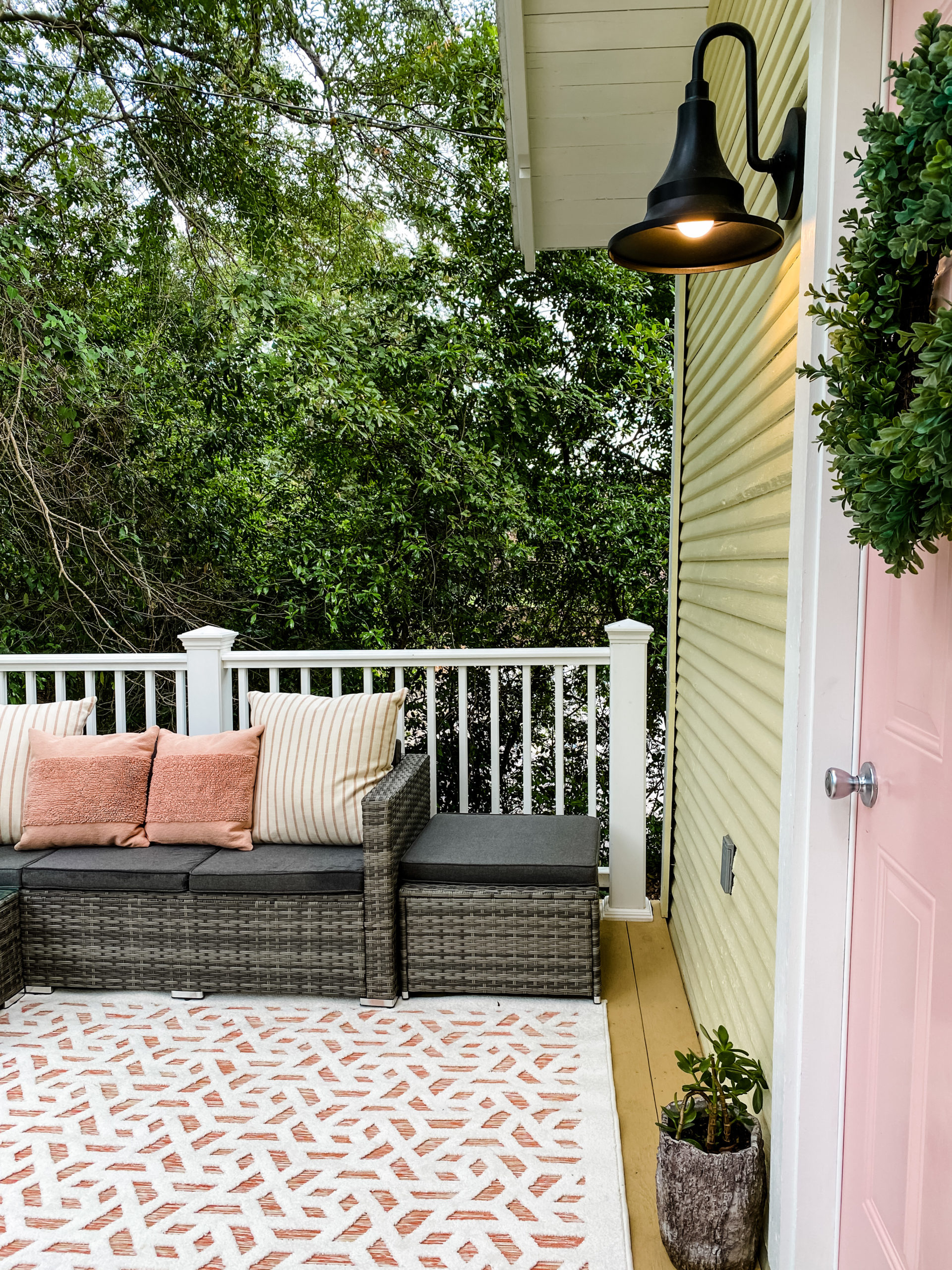 Creating A Dreamy Outdoor Living Space - Simply Southern Cottage