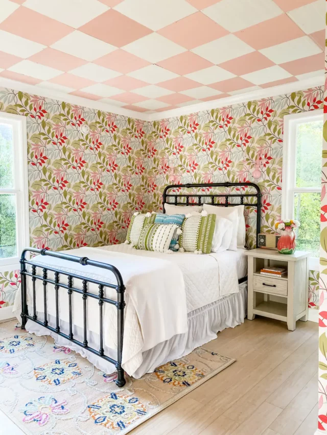 5 Things to Consider When Mixing Patterns in Decor