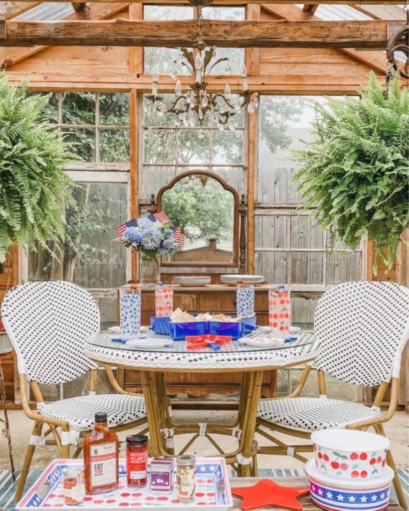 Simply Southern Cottage Summer Entertaining