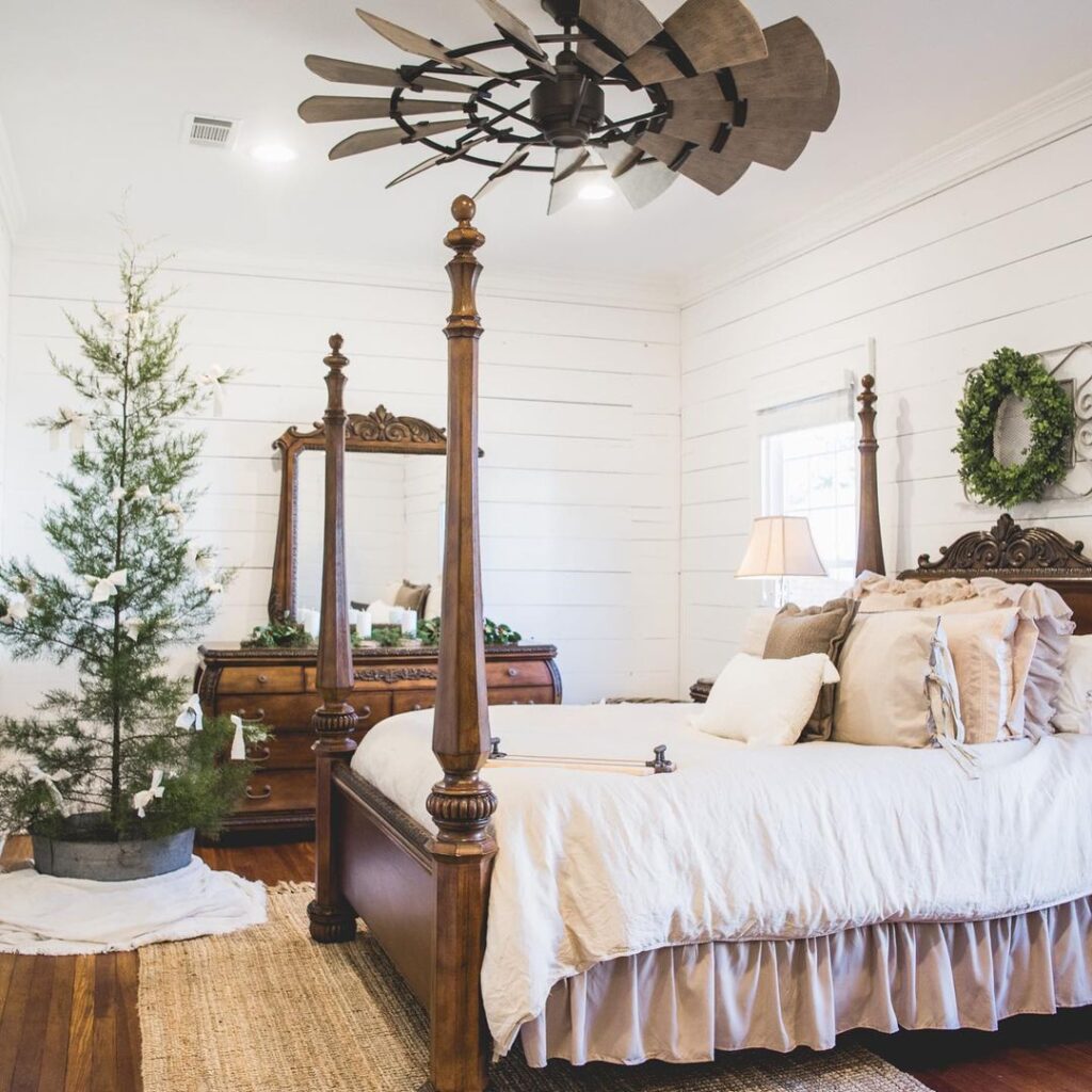 Simply Southern Cottage Decorating for the Christmas Season